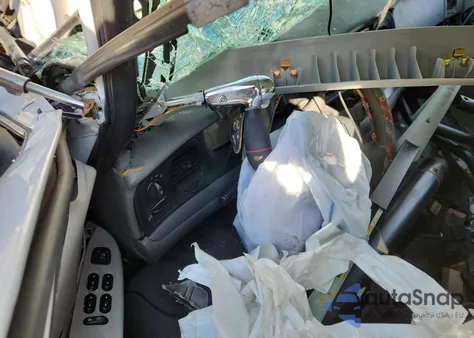 2005 Ford Crown Victoria Police Interceptor z USA, uszkodzony, nr VIN 2FAFP71W75X116652